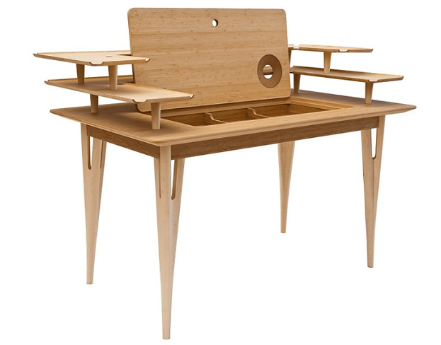 Mario Airò Victor Desk Mario Airò Victor Desk
